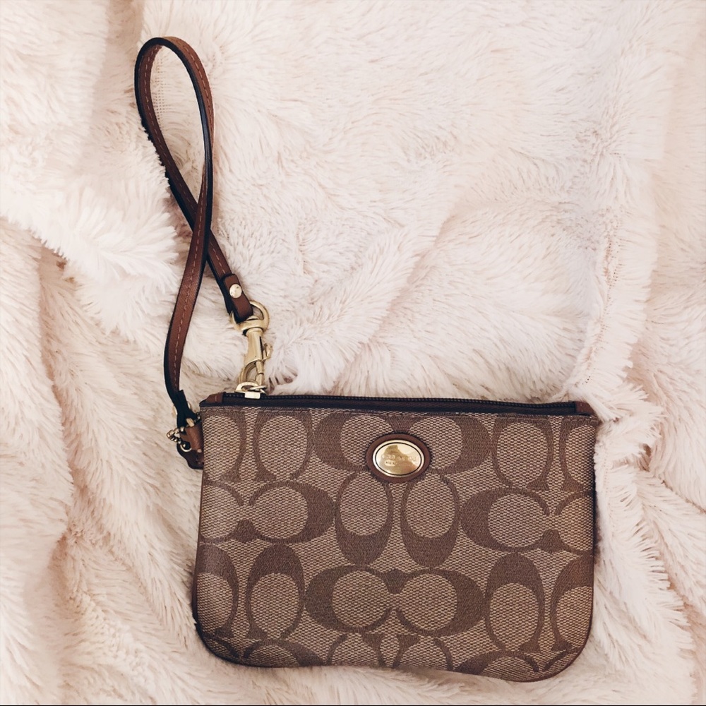 Coach Wristlet Wallet